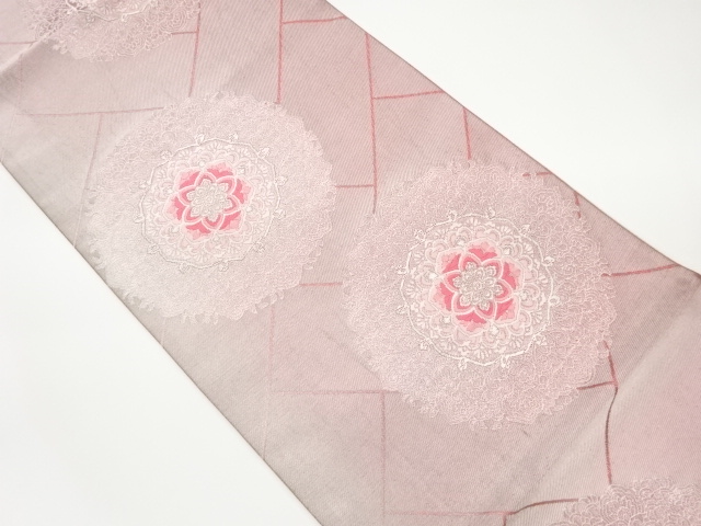 華文に檜垣模様織出し袋帯